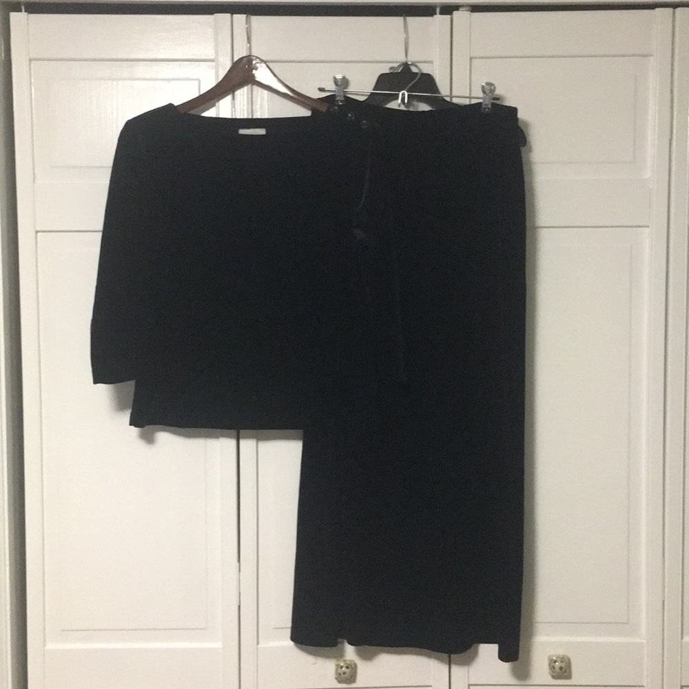 Black Velour Boatneck Top & Long Skirt SIZE M